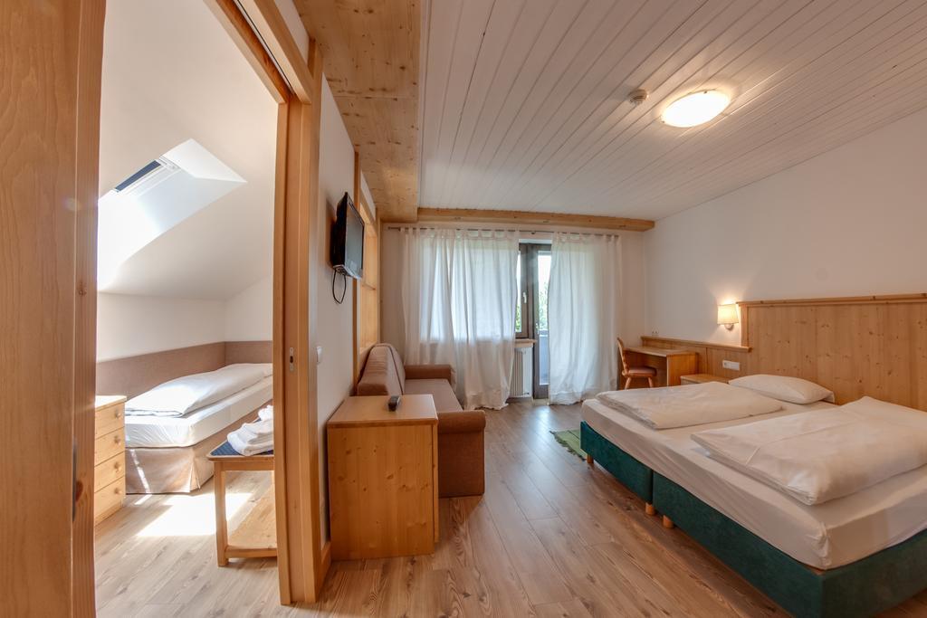Hotel Krondlhof Брунико Номер фото