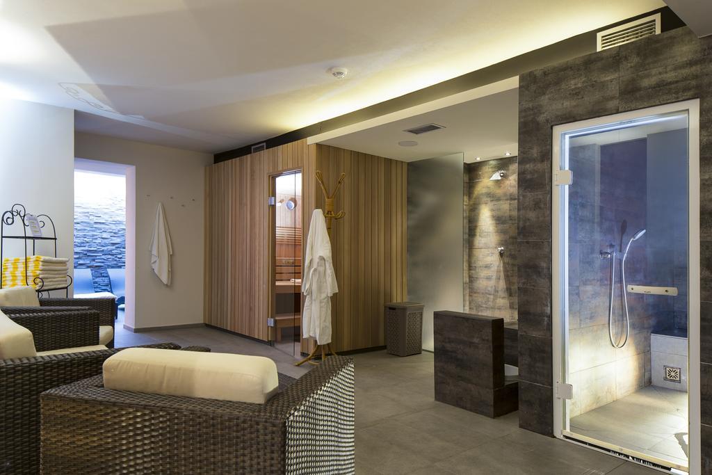 Hotel Krondlhof Брунико Экстерьер фото